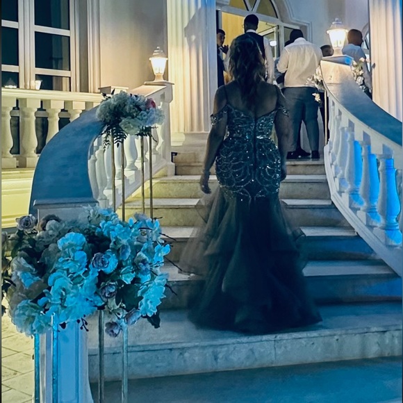 Designer fully beaded charcoal gray gown! - Picture 8 of 8